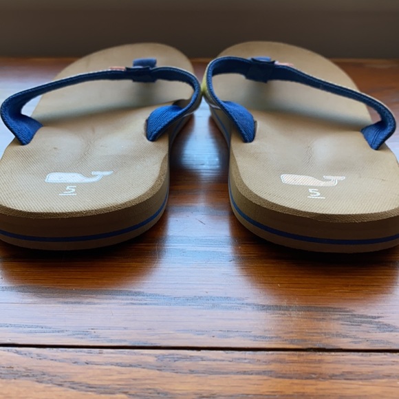 Vineyard Vines sandals - Picture 4 of 11